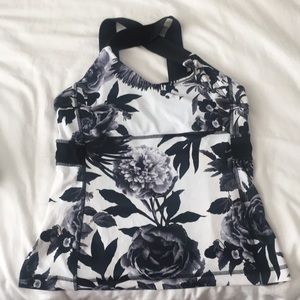 Lululemon workout tank top